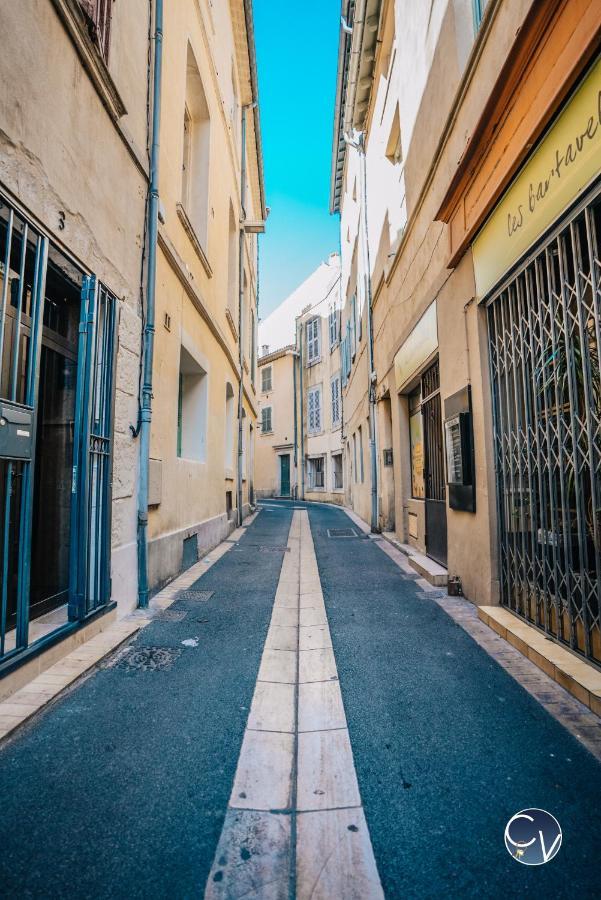 Studio Centre-Ville Nimes Bagian luar foto